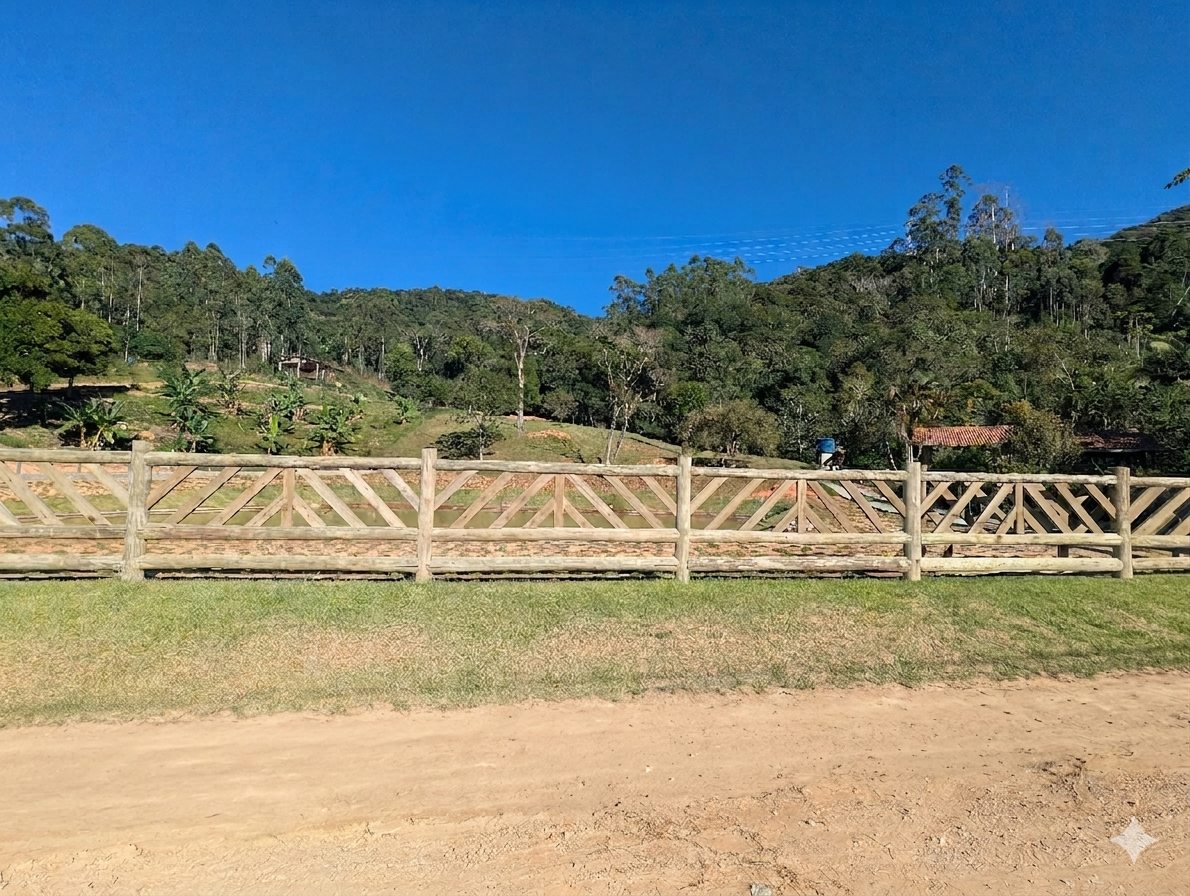Foto 1 de Oportunidade - Sítio com lagoa e riacho